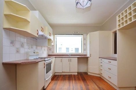 Photo of property in 9 Greers Road, Weymouth, Auckland, 2103