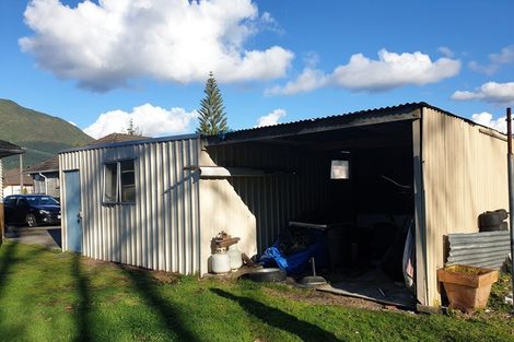 Photo of property in 22 Domett Street, Kawerau, 3127