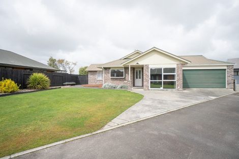 Photo of property in 31 Strachan Way, Highbury, Palmerston North, 4412