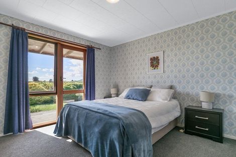 Photo of property in 382 Kimberley Road, Levin, 5571