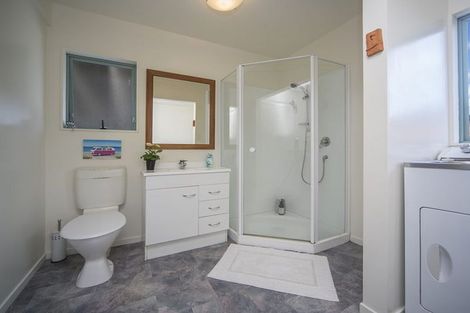 Photo of property in 61 Queen Street, Riverhead, 0820