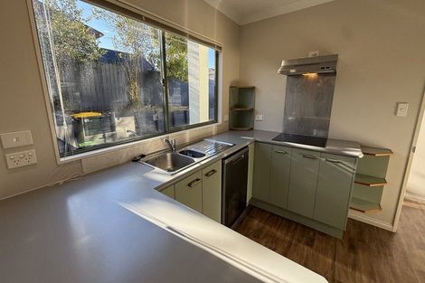 Photo of property in 6 Chadlington Avenue, Henderson, Auckland, 0612