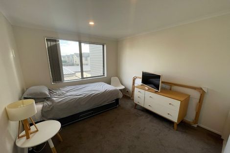 Photo of property in 38 Kuaka Drive, Takanini, 2112