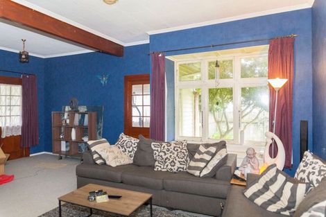 Photo of property in 9 Alma Street, Dannevirke, 4930