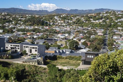 Photo of property in 3/104 Maupuia Road, Maupuia, Wellington, 6022