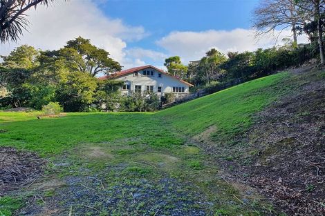 Photo of property in 6 Flagstaff Road, Russell, 0202