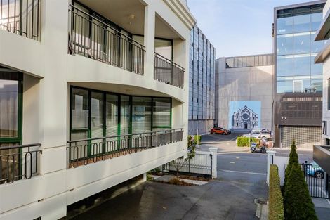 Photo of property in Regent Courts, 2/75 Gloucester Street, Christchurch Central, Christchurch, 8013