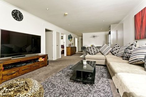 Photo of property in 2d/47 Stanhope Road, Mount Wellington, Auckland, 1051