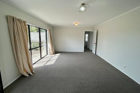 Photo of property in 2/107 Lake Road, Northcote, Auckland, 0627