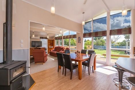 Photo of property in 17 Parsons Avenue, Levin, 5510