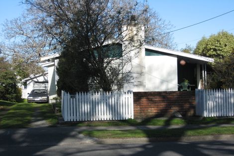 Photo of property in 77 West Street, Greytown, 5712