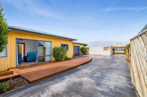 Photo of property in 58 Record Street, Fitzroy, New Plymouth, 4312