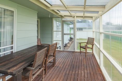 Photo of property in 12 Barling Street, Himatangi Beach, Foxton, 4891