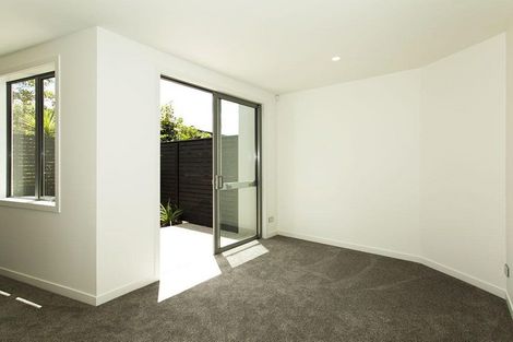 Photo of property in 15 Whakata Lane, Mairangi Bay, Auckland, 0630
