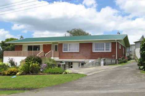 Photo of property in 194 Kitchener Road, Pukekohe, 2120