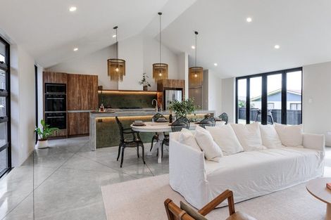 Photo of property in 59 Fishermans Drive, Coastlands, Whakatane, 3120