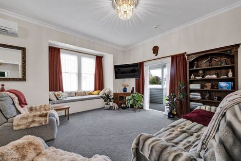 Photo of property in 4 Argyle Street, Hawera, 4610