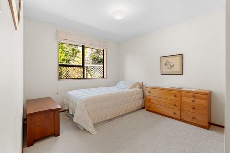 Photo of property in 21b Settlers Grove, Orewa, 0931