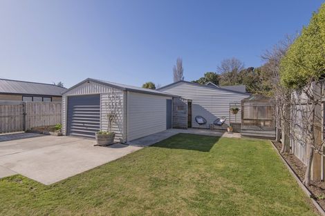Photo of property in 11 Bowenvale Avenue, Cashmere, Christchurch, 8022