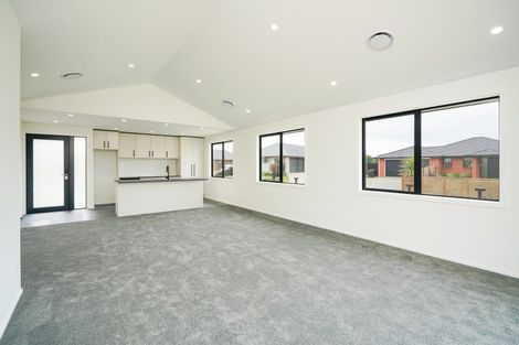 Photo of property in 97 Hoffman Court, Waikiwi, Invercargill, 9810