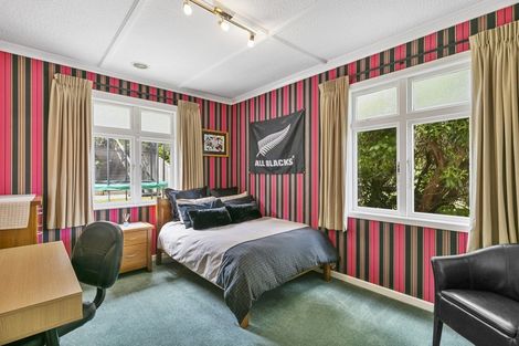 Photo of property in 80 Parkvale Road, Karori, Wellington, 6012