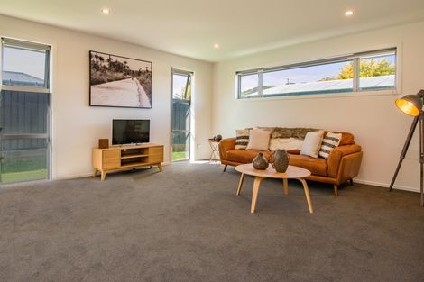 Photo of property in 51a Molyneux Avenue, Cromwell, 9310