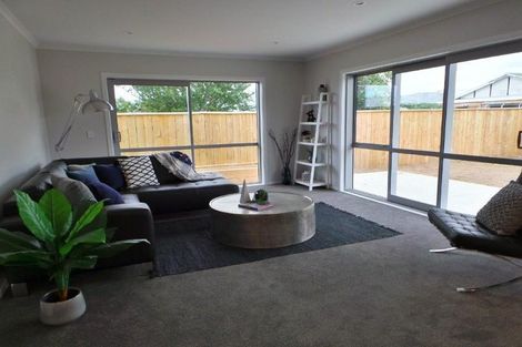 Photo of property in 11a Saxton Street, Levin, 5510