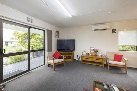 Photo of property in 15 Caroline Drive, Feilding, 4702