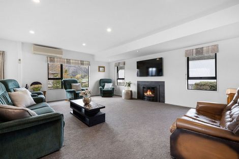 Photo of property in 19 Bracken Street, Arrowtown, 9302