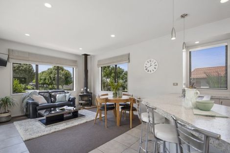 Photo of property in 51 Contour Avenue, Pyes Pa, Tauranga, 3112