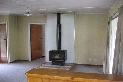 Photo of property in 2087 State Highway 2, Mount Bruce, Masterton, 5881