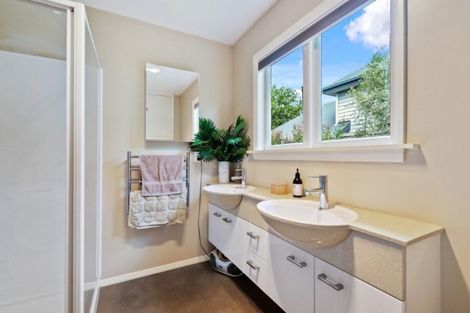 Photo of property in 96 Saint Martins Road, Saint Martins, Christchurch, 8022