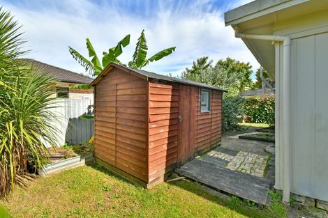 Photo of property in 131 Sykes Road, Weymouth, Auckland, 2103