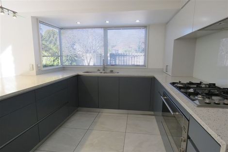 Photo of property in 95 Clyde Road, Ilam, Christchurch, 8041