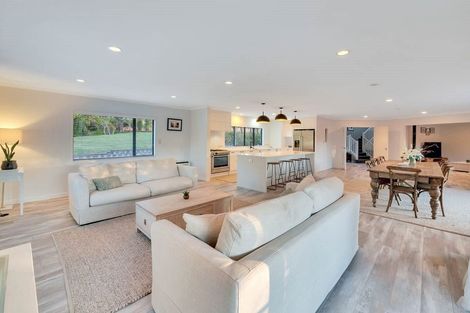 Photo of property in 220 Bawden Road, Dairy Flat, Albany, 0792