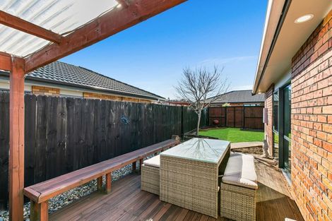 Photo of property in 28 Carroll Place, Owhata, Rotorua, 3010