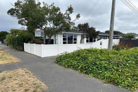 Photo of property in 16a Shaw Avenue, North New Brighton, Christchurch, 8083