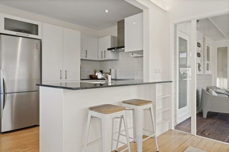 Photo of property in 116 Moore Street, Hillcrest, Auckland, 0627