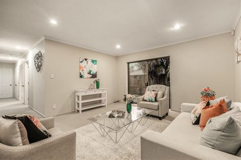 Photo of property in 84a Glengarry Road, Glen Eden, Auckland, 0602