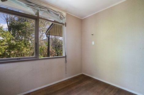 Photo of property in 1 Archlynn Road, Kelston, Auckland, 0602