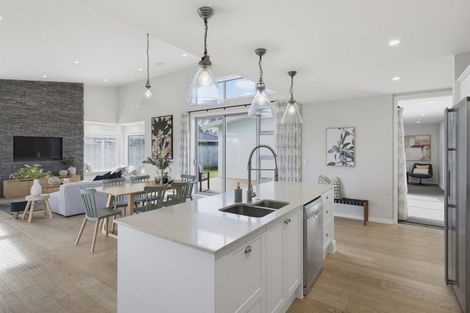 Photo of property in 9 Taranui Way, Paraparaumu Beach, Paraparaumu, 5032