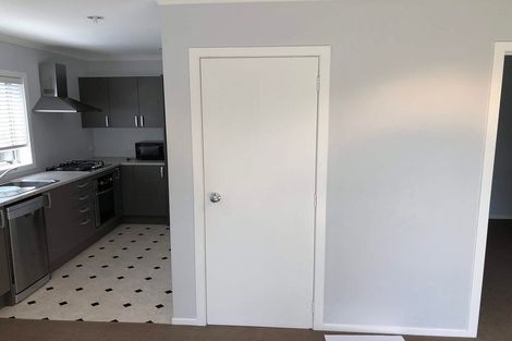 Photo of property in 3 Miro Street, New Lynn, Auckland, 0600