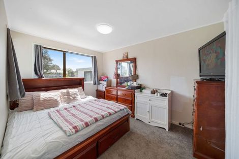 Photo of property in 4 Molesworth Place, Mangere, Auckland, 2022