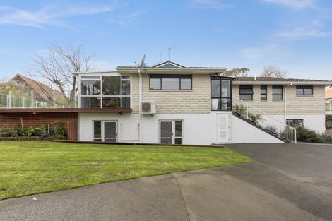 Photo of property in 19 Campbell Street, Havelock North, 4130