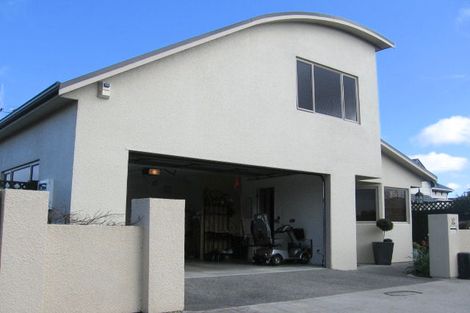 Photo of property in 108 Roy Street, Palmerston North, 4410