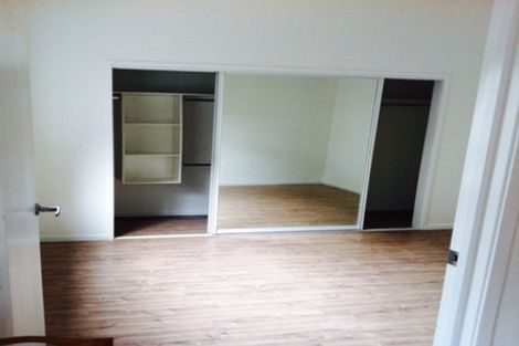 Photo of property in 234 Beach Haven Road, Beach Haven, Auckland, 0626