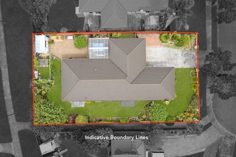 Photo of property in 11 Jessika Place, Conifer Grove, Takanini, 2112