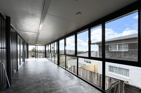 Photo of property in 33 Sartors Avenue, Northcross, Auckland, 0630