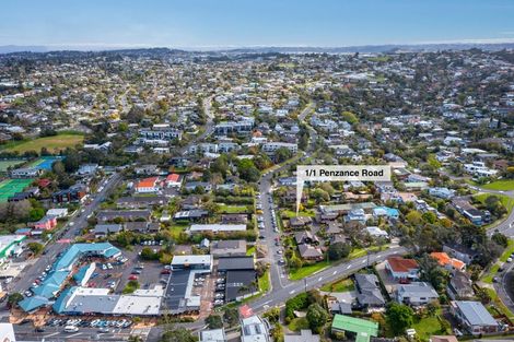 Photo of property in 1/1 Penzance Road, Mairangi Bay, Auckland, 0630