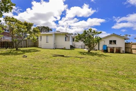 Photo of property in 214 Onewa Road, Birkenhead, Auckland, 0626